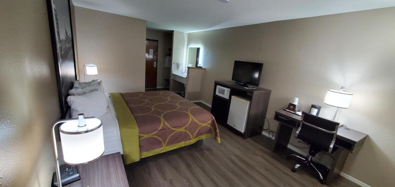 Hotel Super 8 By Wyndham Paris Zewnętrze zdjęcie